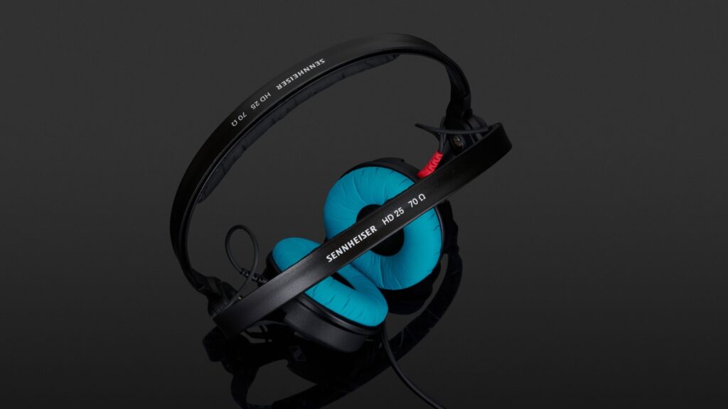 Sennheiser HD-25 מהדורה מיוחדת צבע טורקיז